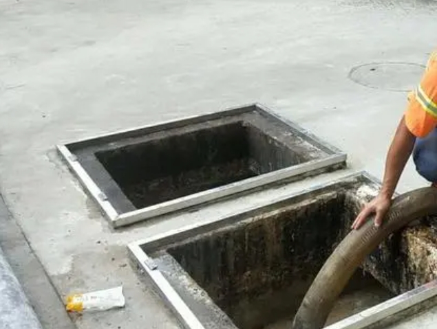 喀左化粪池清理